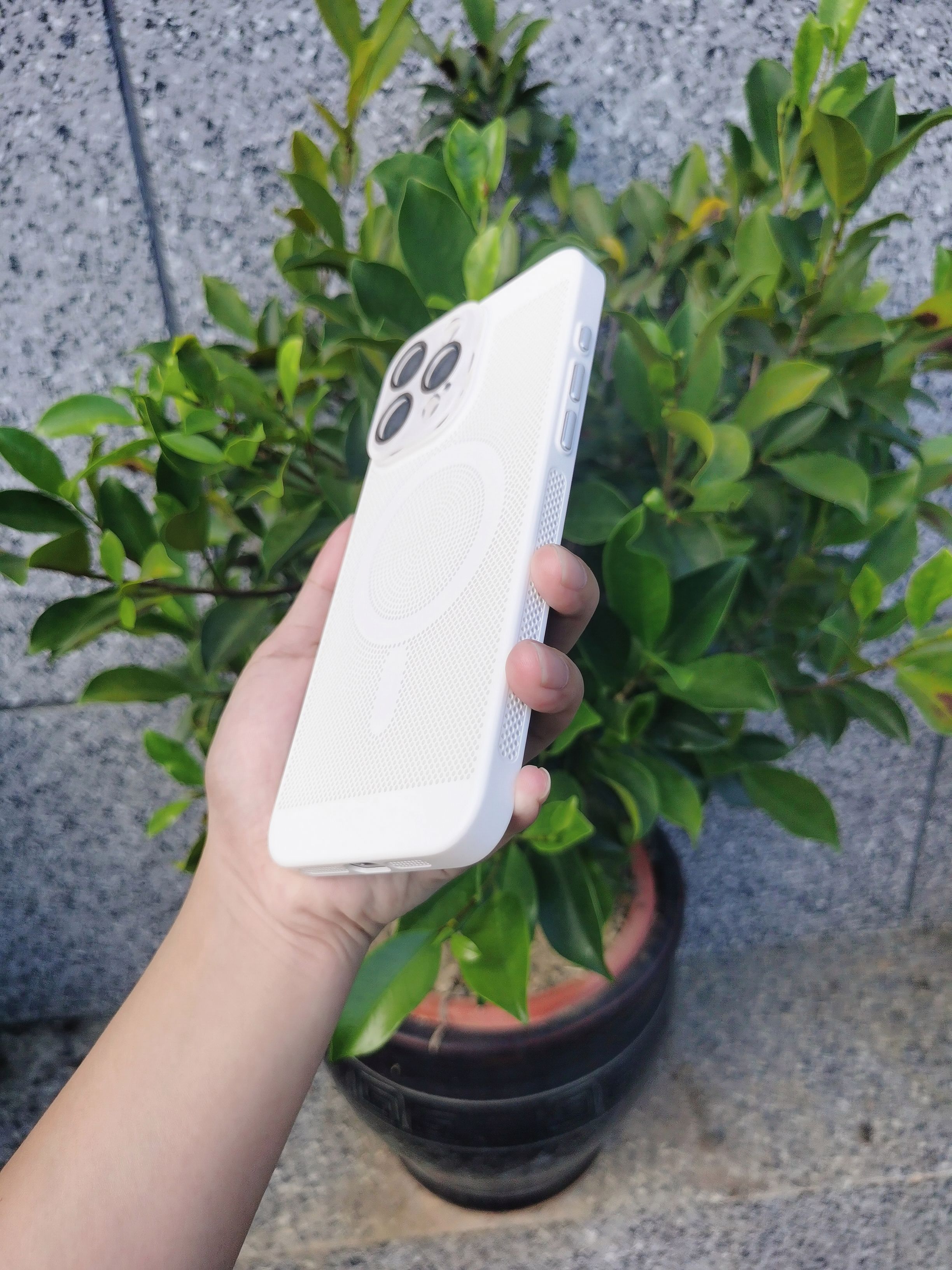 苹果12散热版苹果12维修费用价目表-第2张图片-太平洋在线下载